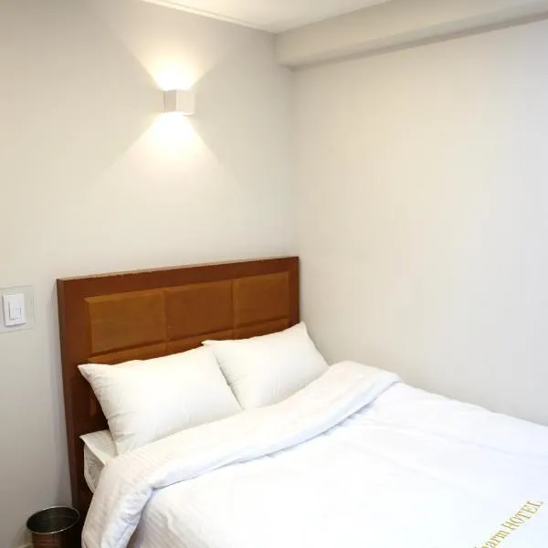 Charm Hotel, hotel u gradu Seul