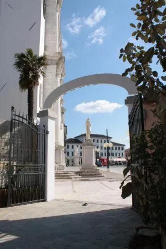 Hotel Ai Dogi, viešbutis mieste Palmanova