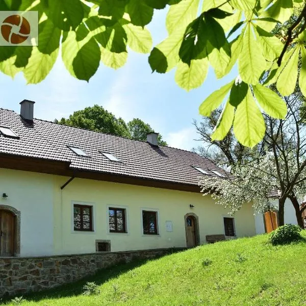 Penzion Mlyn Trestice, hotel i Třeštice