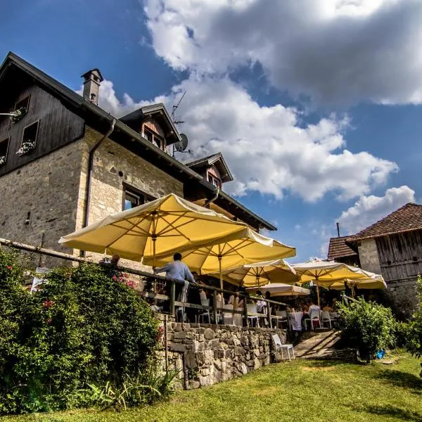 Villa Genziana, hotell i Ovaro