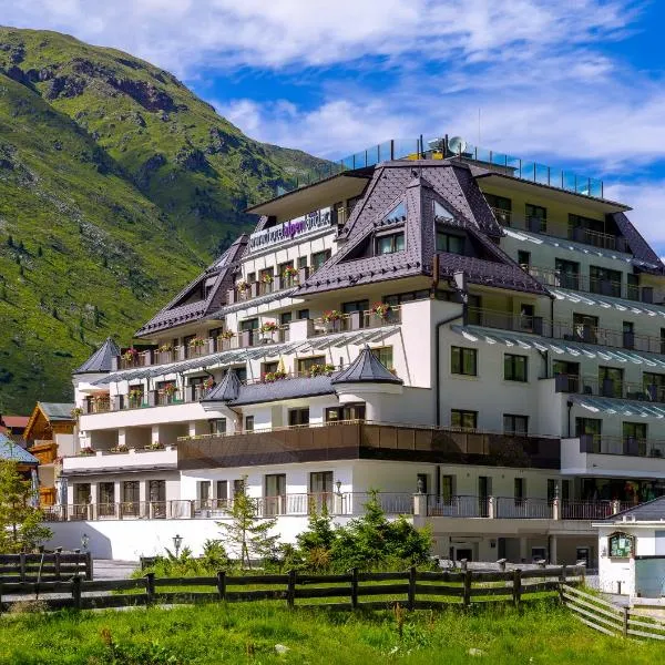 Hotel Alpenland โรงแรมในโอเบอร์กัวร์เกิล