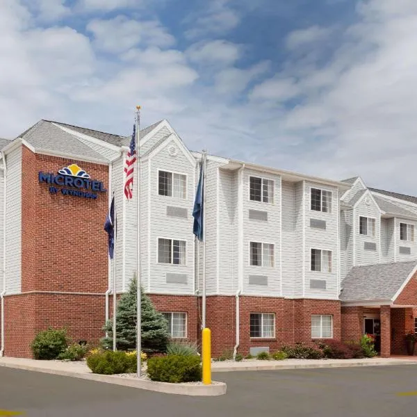 Microtel by Wyndham South Bend Notre Dame University, khách sạn ở South Bend