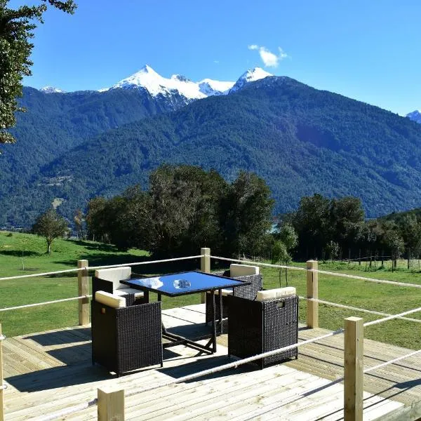 Las Bandurrias Eco Hostal, hotel a Cochamó