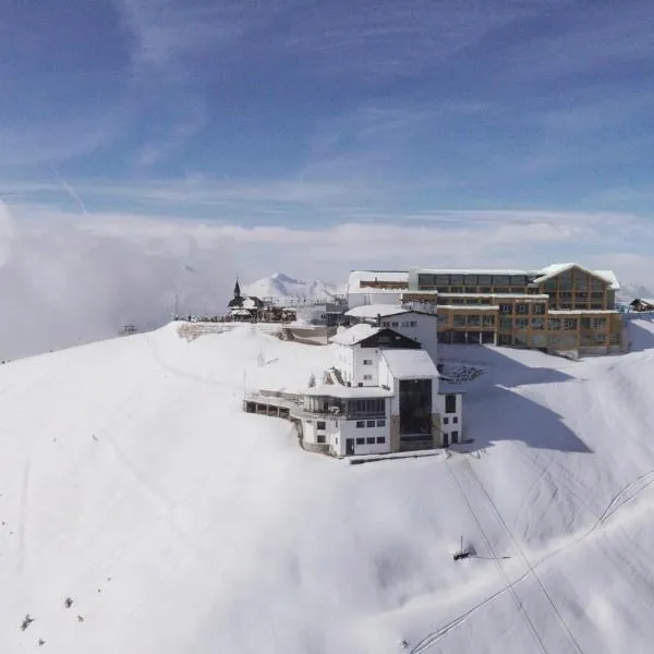 Berghotel Schmittenhöhe - 2000m, hotel v mestu Zell am See