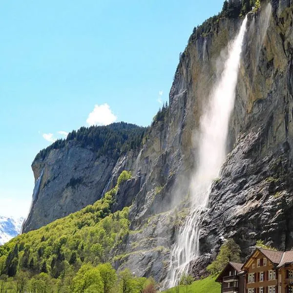 Breathtaking Waterfall Apartment, hotel v destinaci Lauterbrunnen