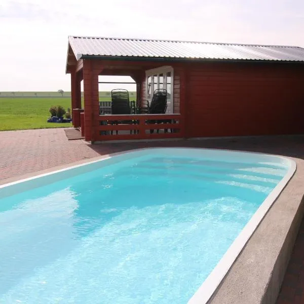 Landhaus Nordsee-Peerhuus, hotel in Friedrichskoog