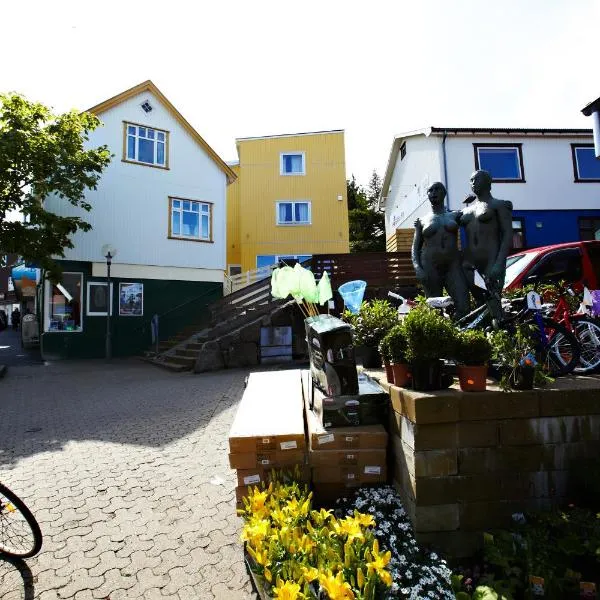 62N Guesthouse - City Center, hotell i Torshamn