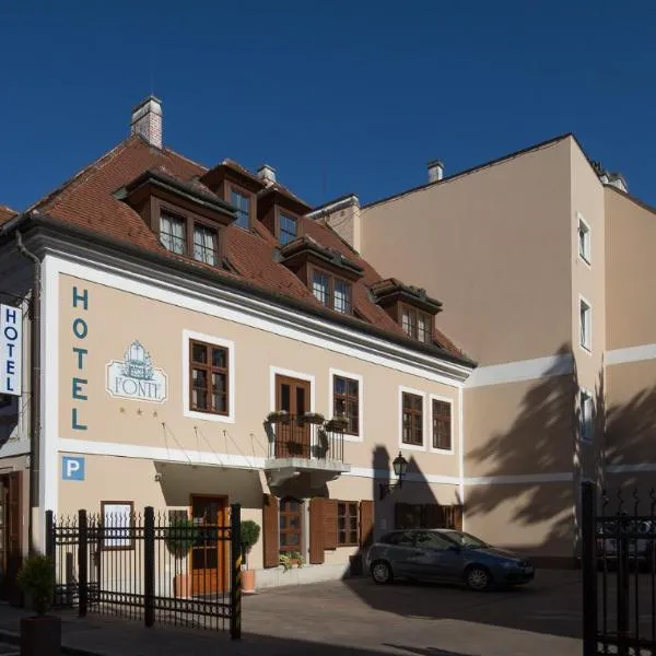 Fonte Hotel, hotel in Győr