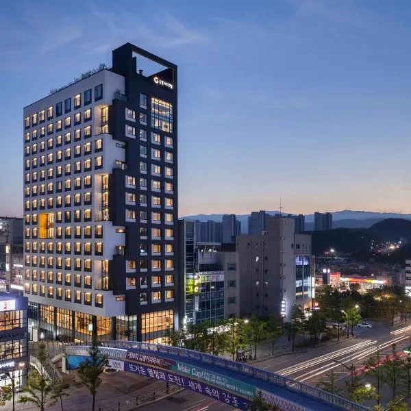 Gangneung City Hotel, hotel di Gangneung