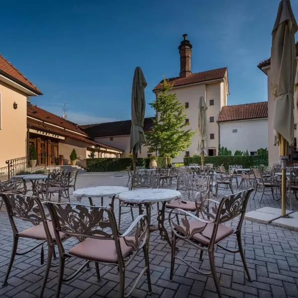 Chateau Krakovany, hotell i Piešťany