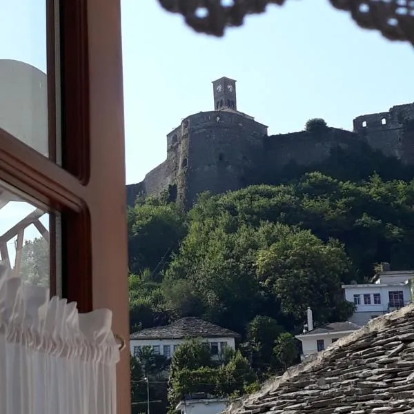 Gjirokastër में, होटल Cico Hostel &private room