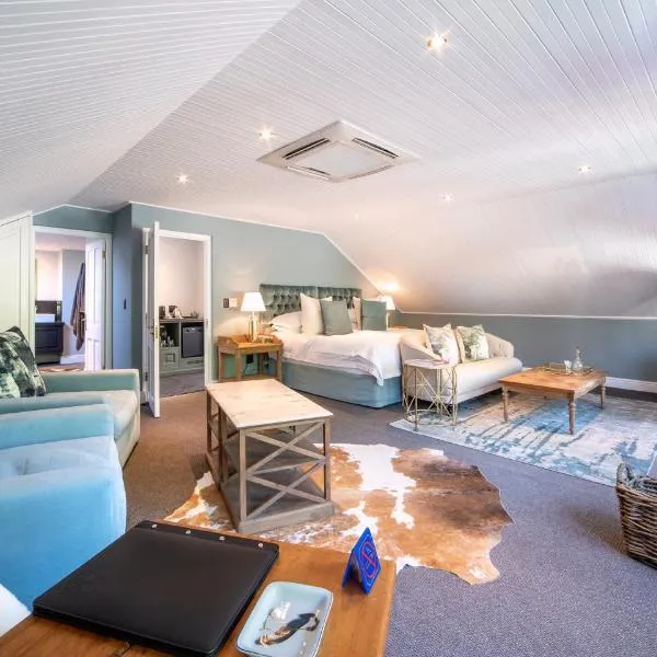 La Fontaine Boutique Hotel by The Oyster Collection, hotel di Franschhoek