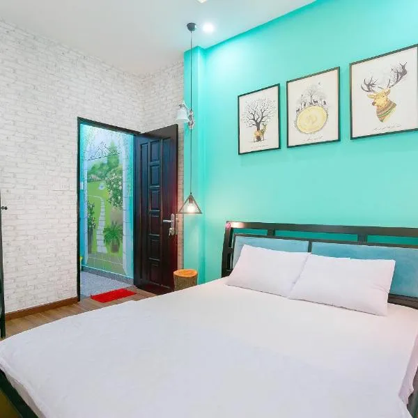 Qcub3 Homestay, hotelli kohteessa Phú Nhuận