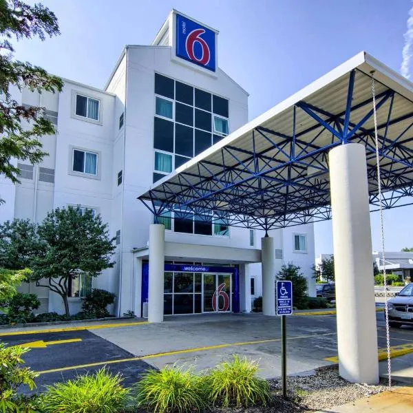 Motel 6-Portsmouth, NH, hotel sa Portsmouth (New Hampshire)