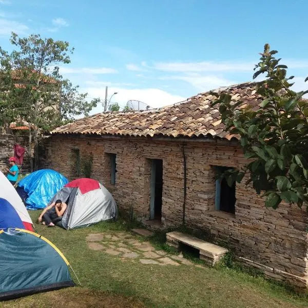 Camping do Cid (no centro)، فندق في ساو ثومي داس ليتراس