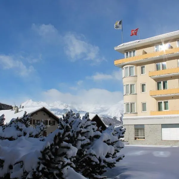 Hotel Schweizerhof Pontresina, hotel u gradu Berninahäuser