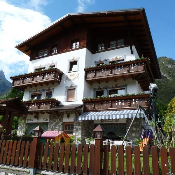 Auronzo di Cadore में, होटल Hotel al Sole