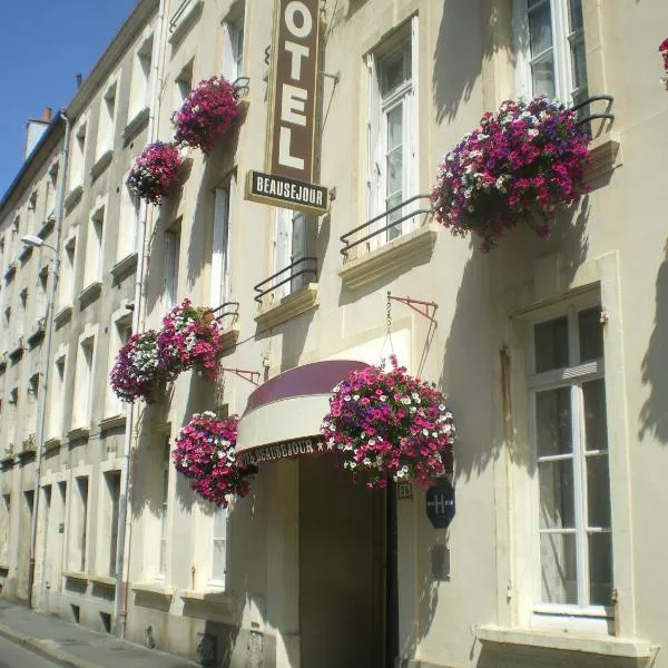 Cit'Hotel Hôtel Beauséjour, hotel sa Cherbourg