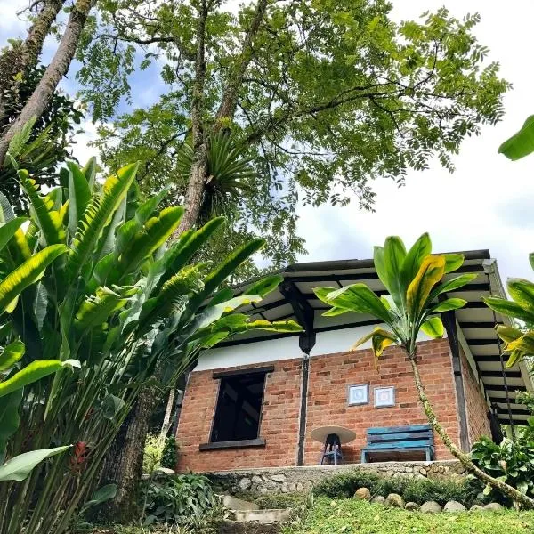 Hotel Vísperas, hótel í Santa Rosa de Cabal