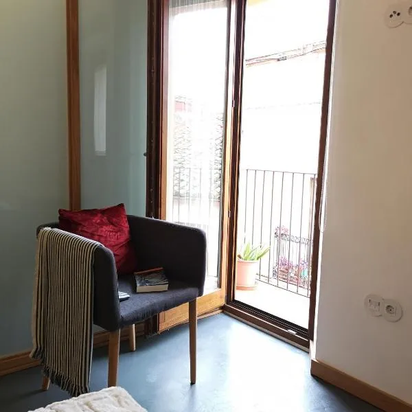 Apartamentos 14DeSande, khách sạn ở Cáceres