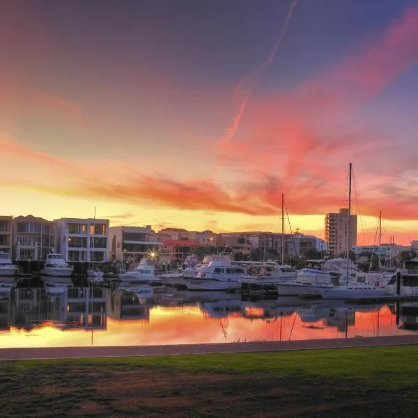 Haven Marina Motel, hotell i Glenelg