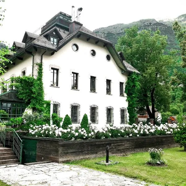 Boutique Hotel Dobra Vila Bovec, hotell i Bovec