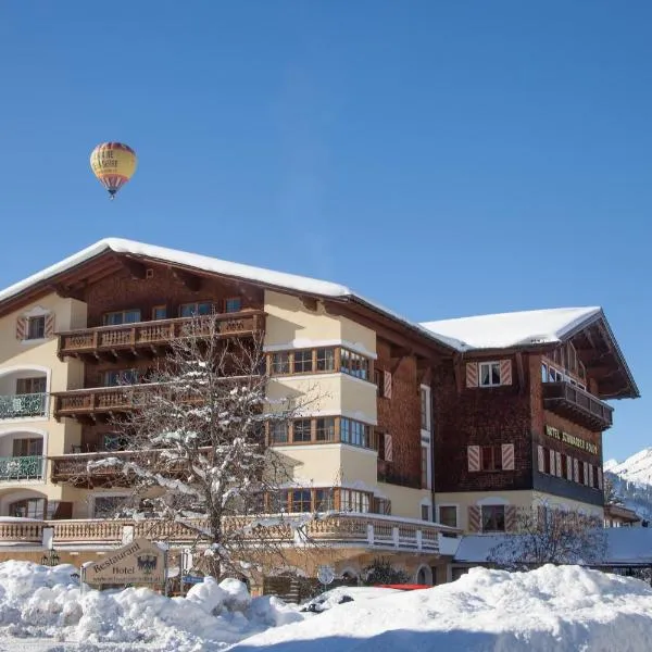 Das Traditionshotel Schwarzer Adler, hotel di Grän