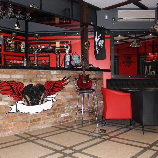 Biker's Pub, hotel em Oleksandriya