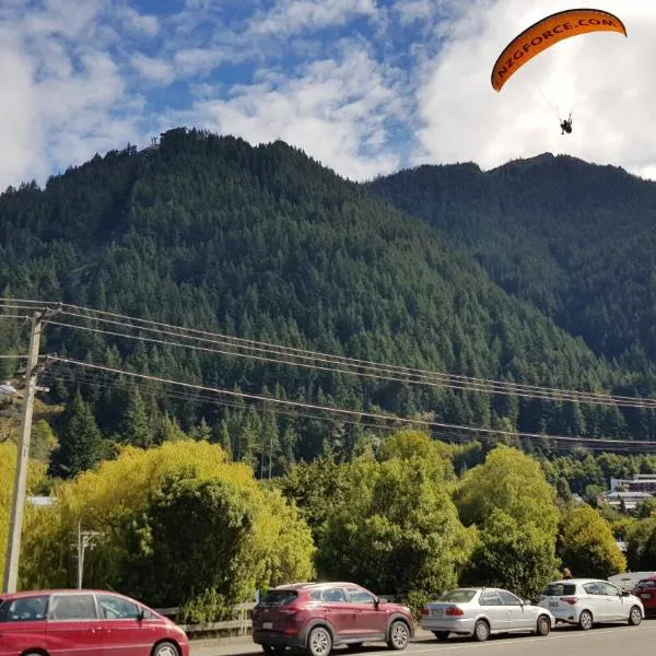 Aspen Lodge Backpackers, hotel em Queenstown