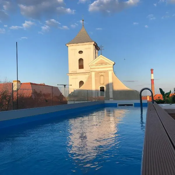 Viesnīca Boutique hotel Tvrđa pilsētā Bilje