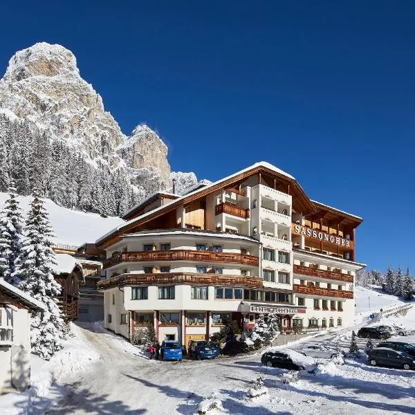 Hotel Sassongher, hotel i Corvara in Badia