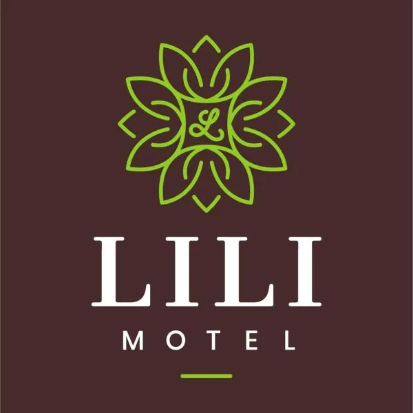 Lili Motel、Sajószentpéterのホテル