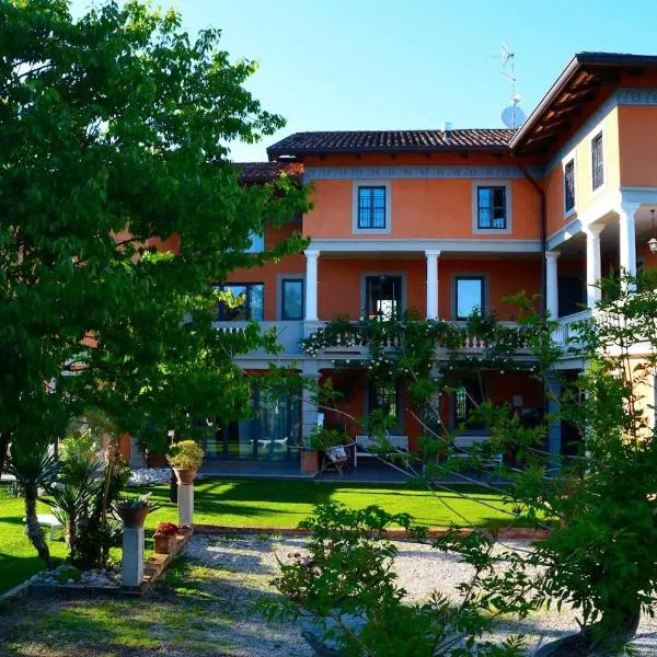 Le Rondini, hotel v destinaci Feletto Umberto