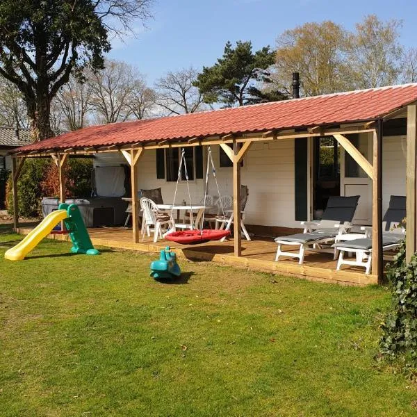 Chalet chloë, hotel din Voorthuizen