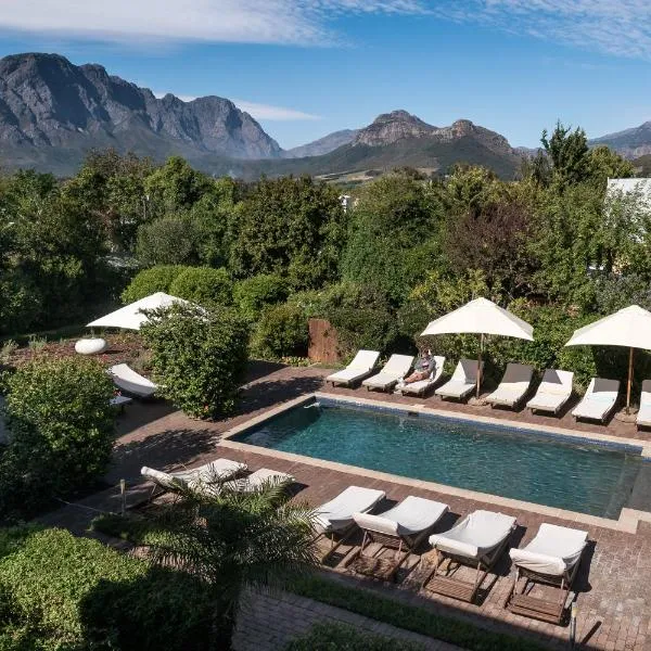 Plumwood Boutique Hotel by The Living Journey Collection, hotel di Franschhoek