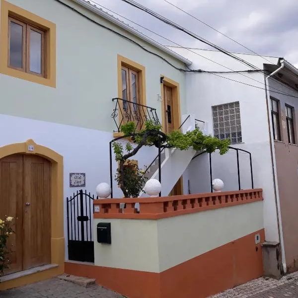 Casa d'Avó, отель в городе Миранда-ду-Корву