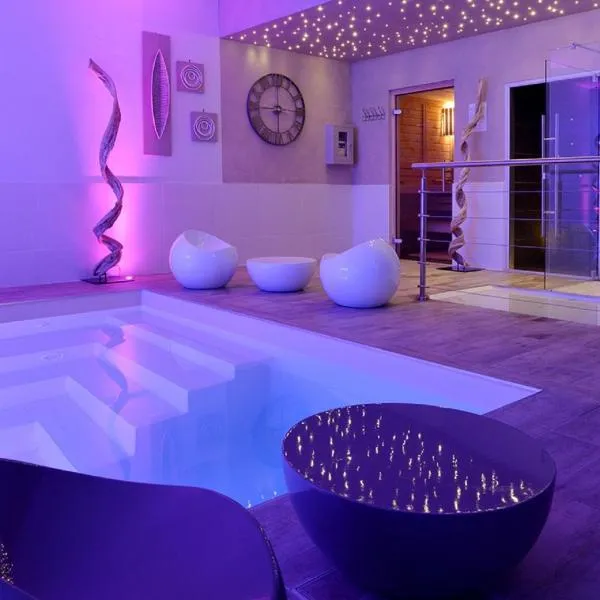 Grand Hôtel des Bains SPA, hótel í Châtelaillon-Plage