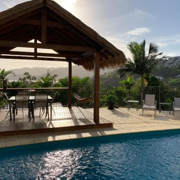 Island Views, hotel v destinaci Airlie Beach