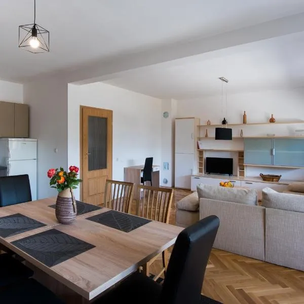 Seasons apartmani, khách sạn ở Osijek