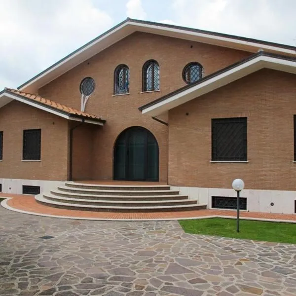 Villa Smeraldo Roma, hotel in Casal Palocco