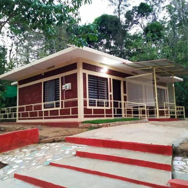 Woodside Homestay Wayanad, hótel í Sultan Bathery