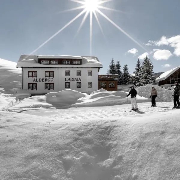 Berghotel Ladinia, hotel i Livinallongo del Col di Lana