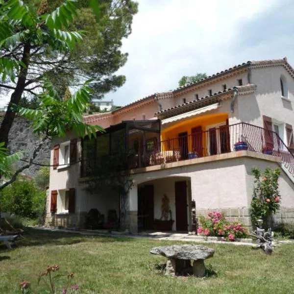 Gîte "Chante' Relle", hotell Privas’s