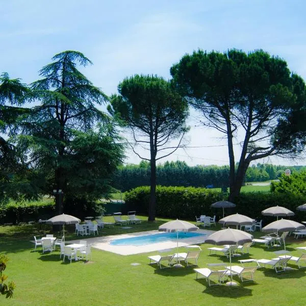 Hotel Venezia Park, hotell i Colà di Lazise