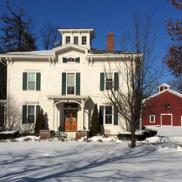 Antique Mansion B & B, hotel in Rutland