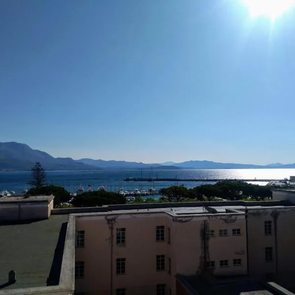 Tra cielo e mare, hotel din Gaeta