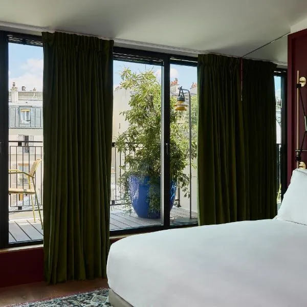 Hôtel Le Ballu, hotel em Paris