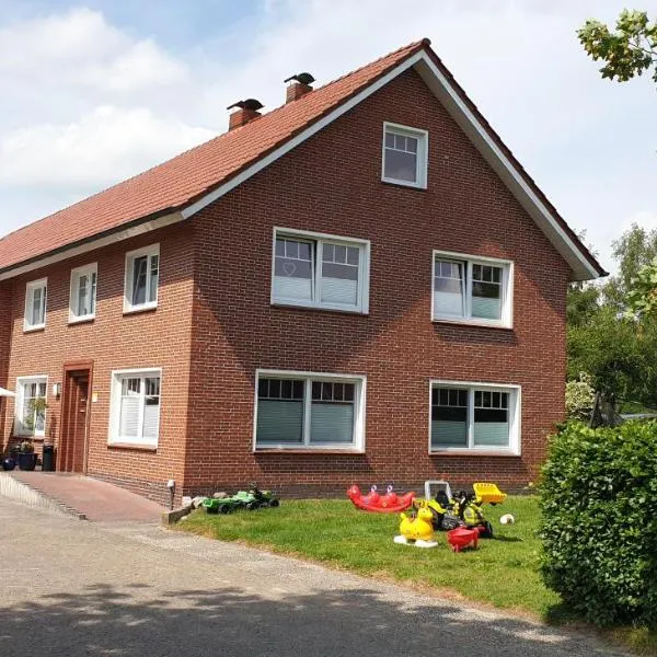 Ferienwohnung Landliebe, hotel u gradu 'Weener'