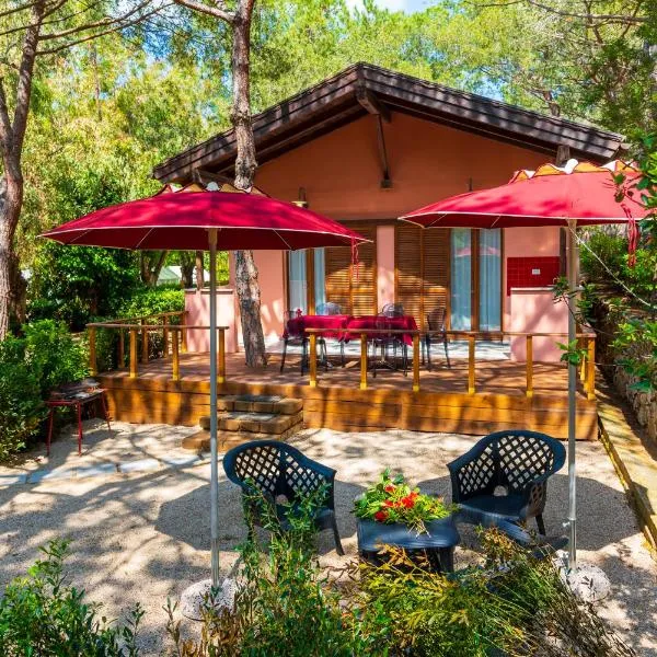 Camping Lacona Pineta, hotel u gradu Kapoliveri