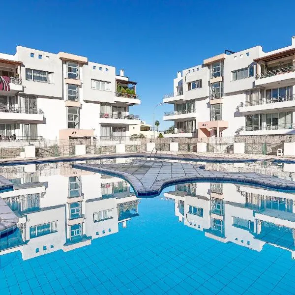 RiX Sunny Apartments, hotel v mestu Kyrenia